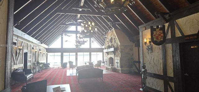 3680 Inverrary Dr 3M, Lauderhill, FL 33319