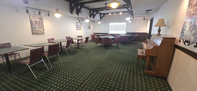 3680 Inverrary Dr 3M, Lauderhill, FL 33319