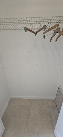 3680 Inverrary Dr 3M, Lauderhill, FL 33319