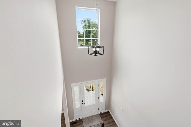 1178 S SPRING RD, Vineland, NJ 08361