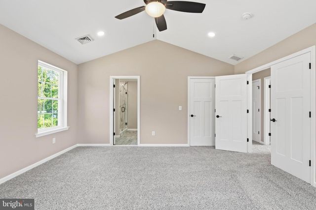 1178 S SPRING RD, Vineland, NJ 08361