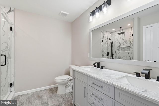 1178 S SPRING RD, Vineland, NJ 08361