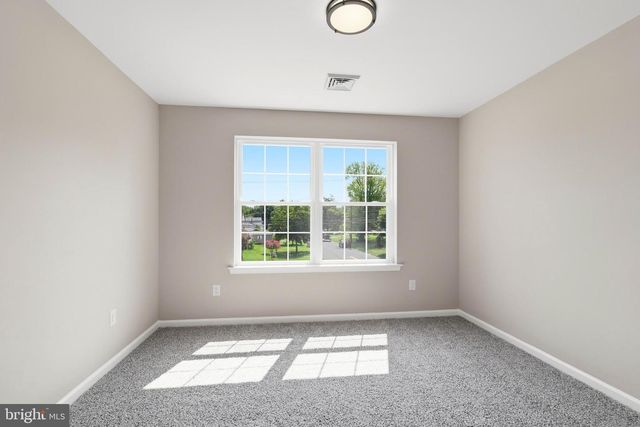 1178 S SPRING RD, Vineland, NJ 08361