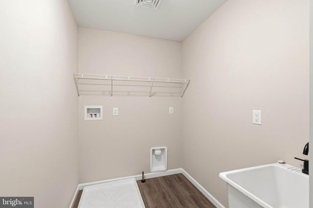 1178 S SPRING RD, Vineland, NJ 08361