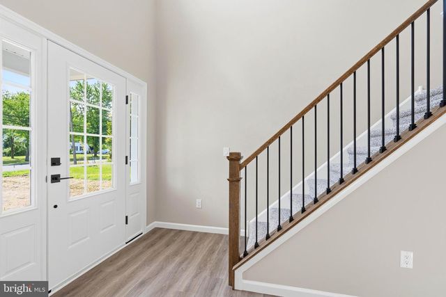 1178 S SPRING RD, Vineland, NJ 08361