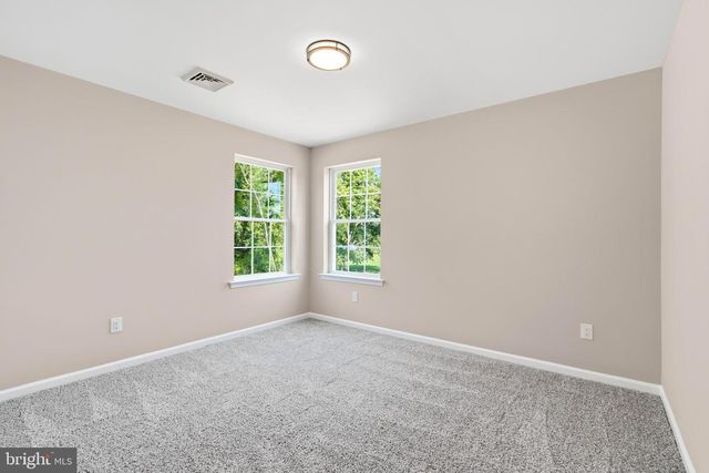 1178 S SPRING RD, Vineland, NJ 08361