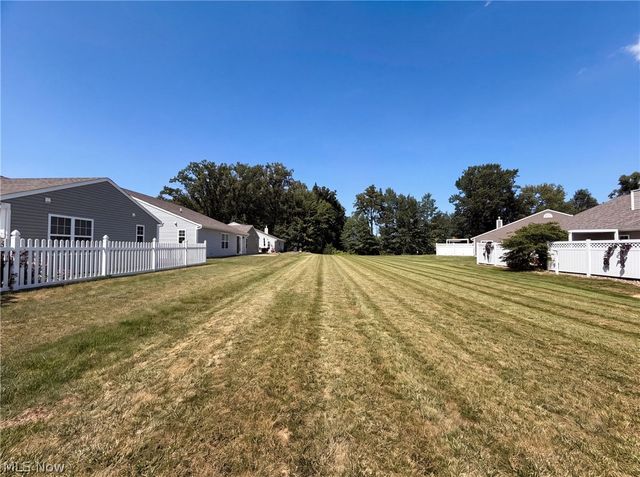 159 Prestwyck Lane, Elyria, OH 44035