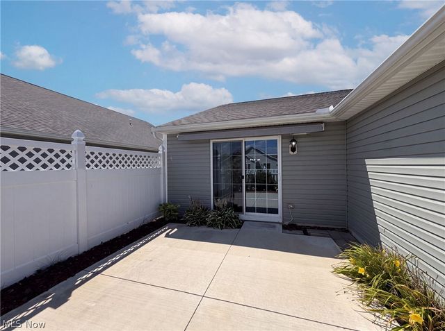 159 Prestwyck Lane, Elyria, OH 44035
