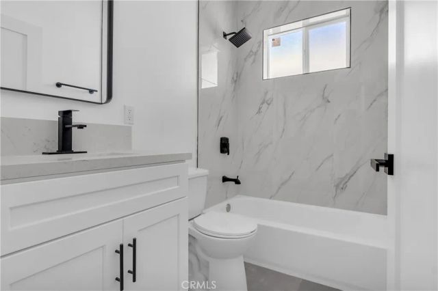 2843 Folsom, Los Angeles, CA 90033