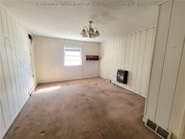 233 Morris Avenue, Pratt, WV 25162