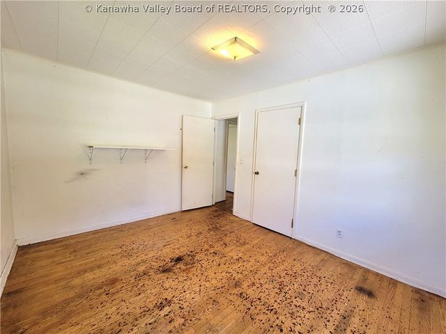 233 Morris Avenue, Pratt, WV 25162