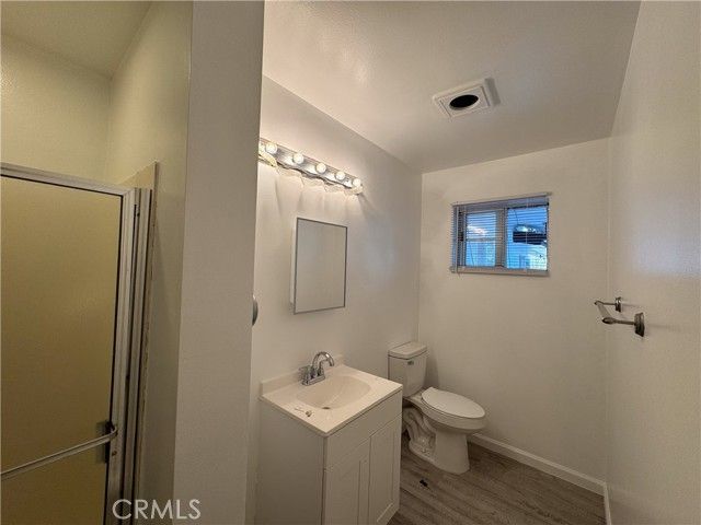 19351 Strathern, Reseda (los Angeles), CA 91335