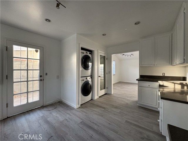 19351 Strathern, Reseda (los Angeles), CA 91335