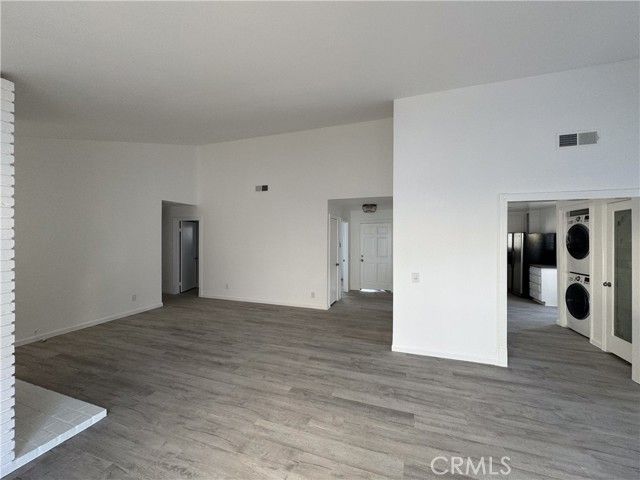 19351 Strathern, Reseda (los Angeles), CA 91335