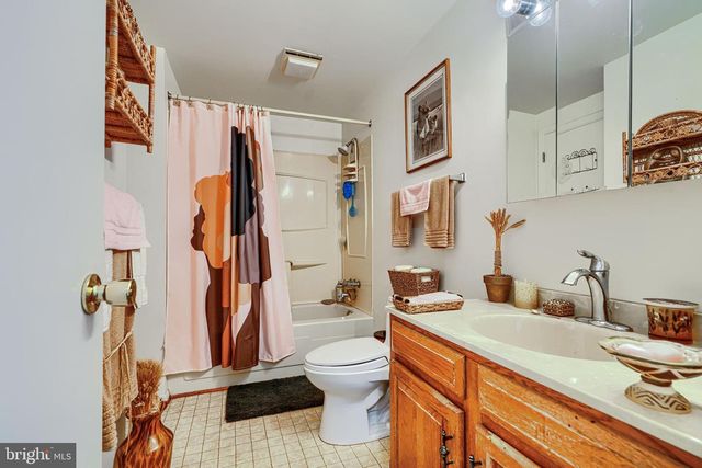 2513 PITTLAND LN, Bowie, MD 20716