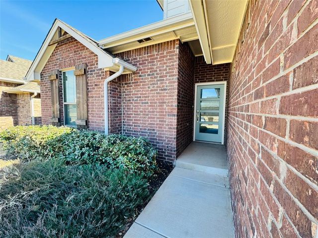 12112 Ava Grace Lane, Yukon, OK 73099