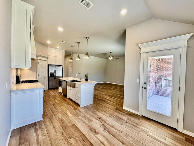 12112 Ava Grace Lane, Yukon, OK 73099