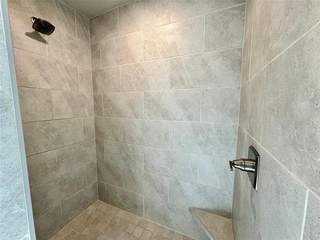 12112 Ava Grace Lane, Yukon, OK 73099