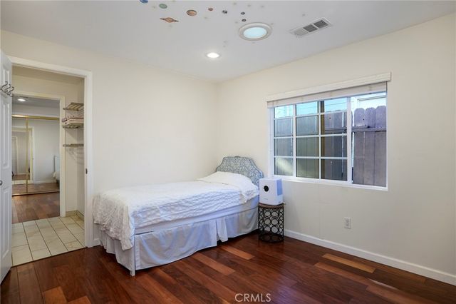 3622 4th Avenue, Glendale, CA 91214