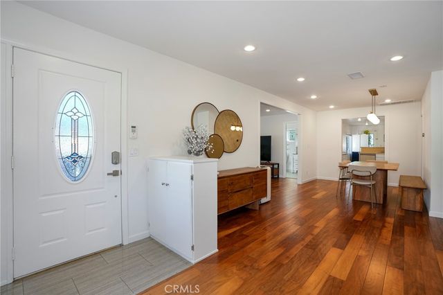 3622 4th Avenue, Glendale, CA 91214