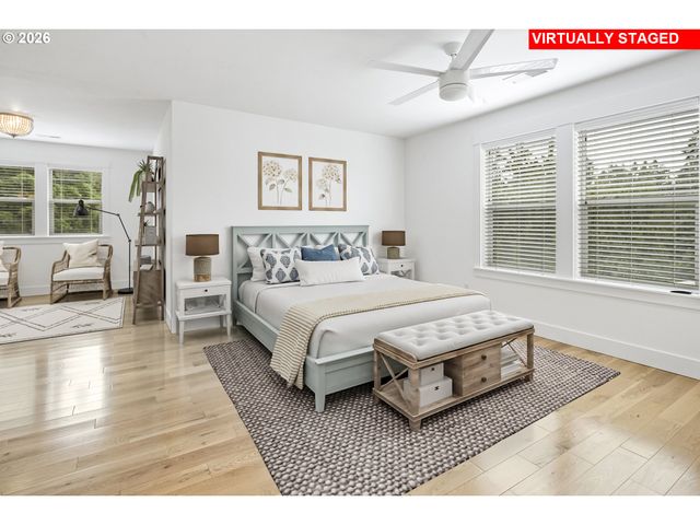 3785 Sw CALDEW St, Portland, OR 97219