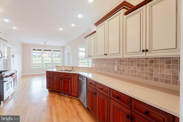 991 CLICKS LN, New Market, VA 22844