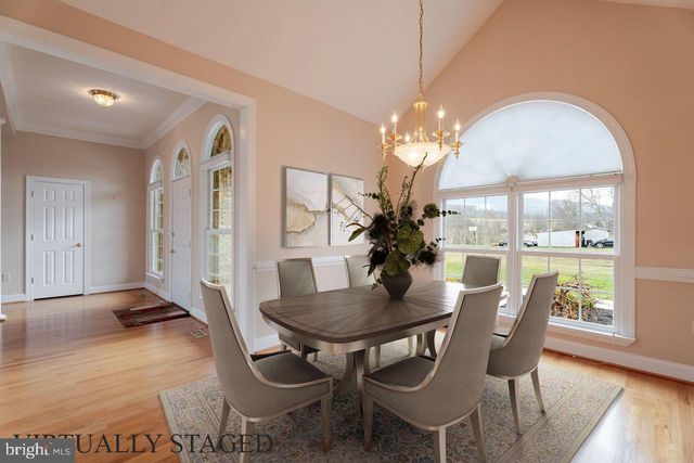 991 CLICKS LN, New Market, VA 22844