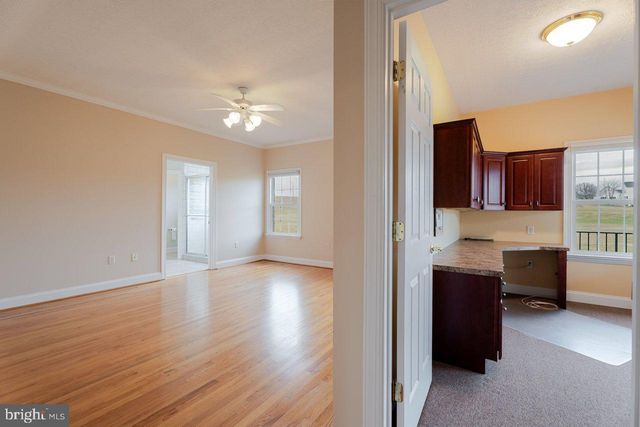 991 CLICKS LN, New Market, VA 22844