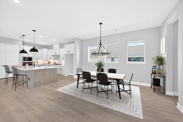 2079 Pine Grove Lane, Arlington, TX 76005