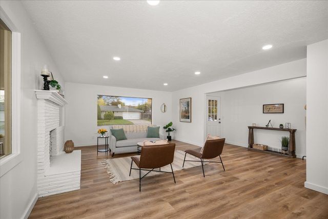 11303 E 9th Ave, Spokane, WA 99206