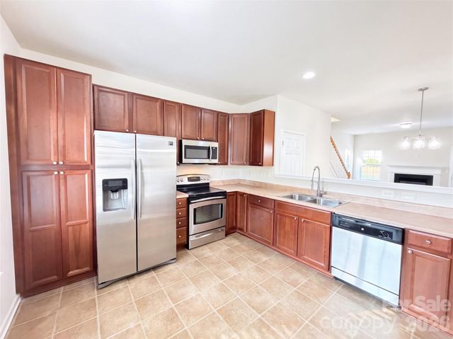 152 Clydesdale Court, Matthews, NC 28104