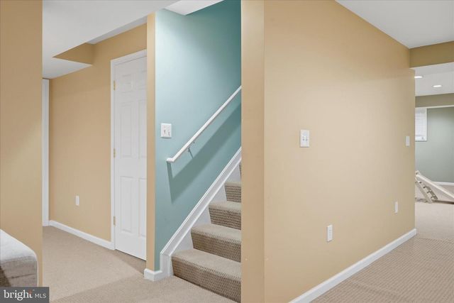 218 BRADDOCK ST, Charles Town, WV 25414