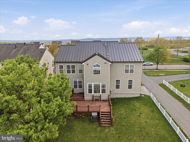 218 BRADDOCK ST, Charles Town, WV 25414