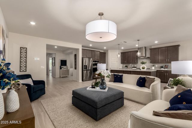 24319 W DUANE Lane, Wittmann, AZ 85361