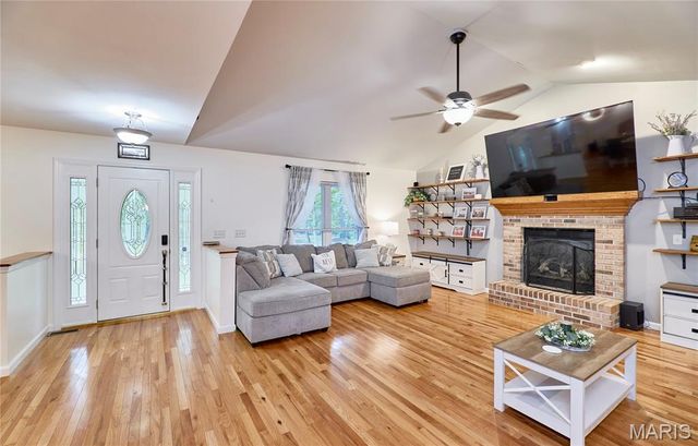 1939 N Rock Church Road, Troy, MO 63379