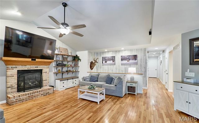 1939 N Rock Church Road, Troy, MO 63379