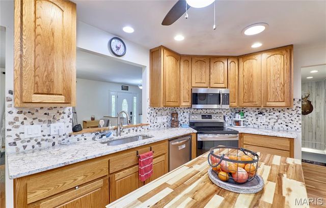 1939 N Rock Church Road, Troy, MO 63379