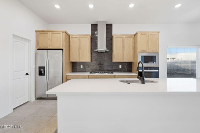 13208 Nacho Alvarado Drive, El Paso, TX 79927