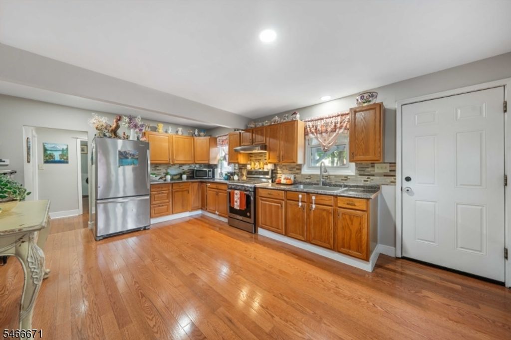 1357 S 2nd St, Plainfield City, NJ 07063 — photo 5