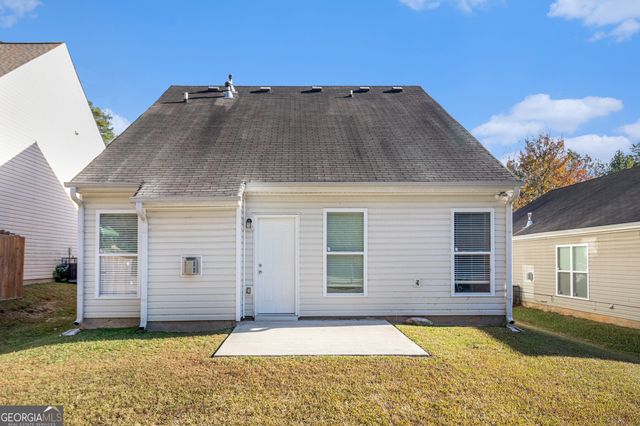 3827 Shenfield Drive, Union City, GA 30291