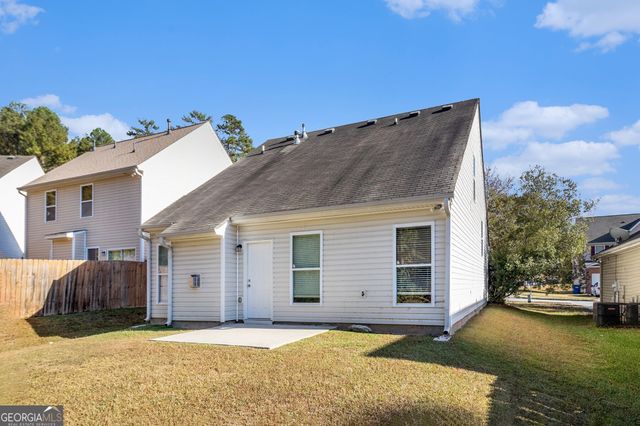 3827 Shenfield Drive, Union City, GA 30291