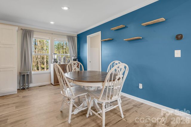 1923 Ridge Road, Hendersonville, NC 28792
