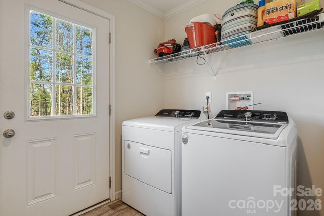 1923 Ridge Road, Hendersonville, NC 28792