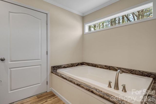 1923 Ridge Road, Hendersonville, NC 28792