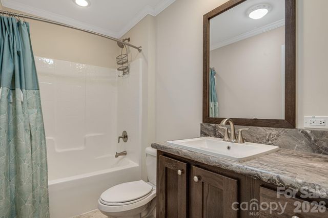 1923 Ridge Road, Hendersonville, NC 28792