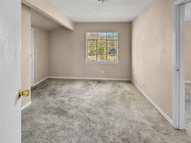 1009 E 11th Street, Dallas, TX 75203
