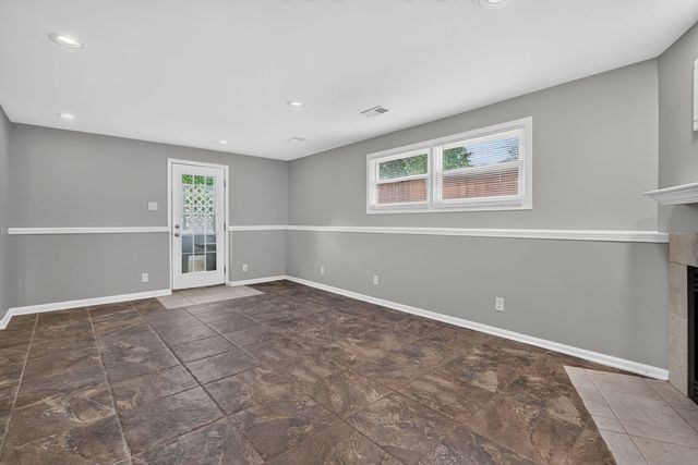 2018 Jackson Branch Drive, New Lenox, IL 60451