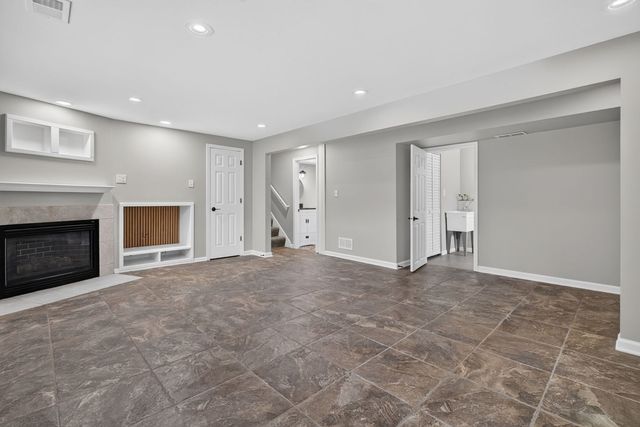 2018 Jackson Branch Drive, New Lenox, IL 60451