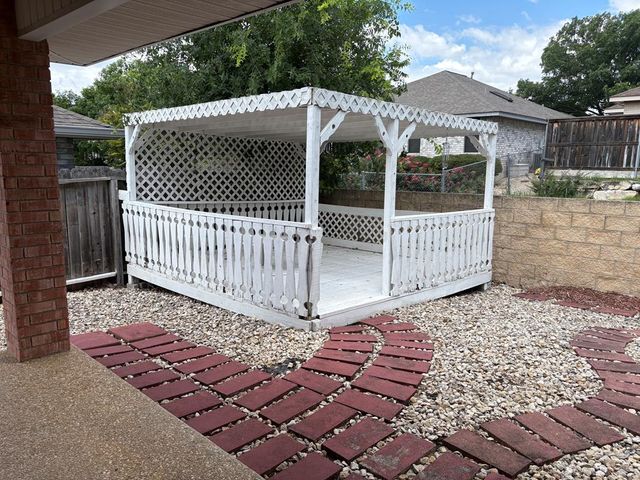 224 Coronado Circle, Kerrville, TX 78028