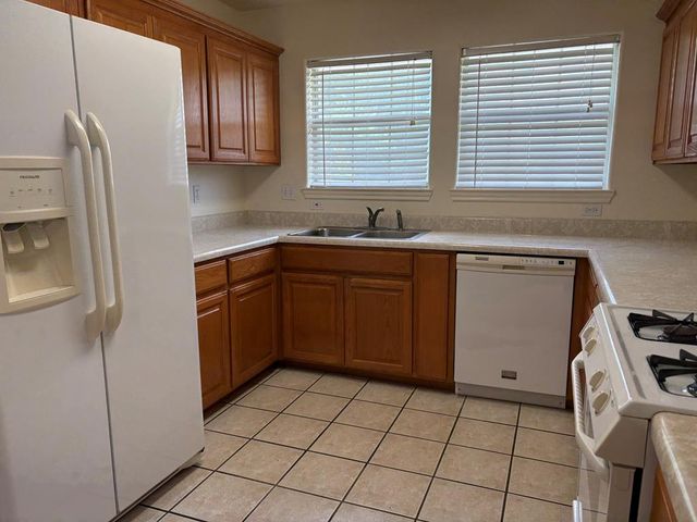 224 Coronado Circle, Kerrville, TX 78028